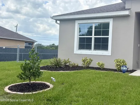 859 Serenade Street NW Palm Bay FL 32907
