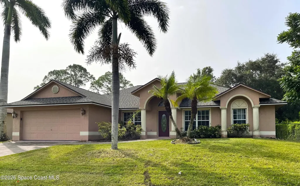 670 Elmont Street NW Palm Bay FL 32907