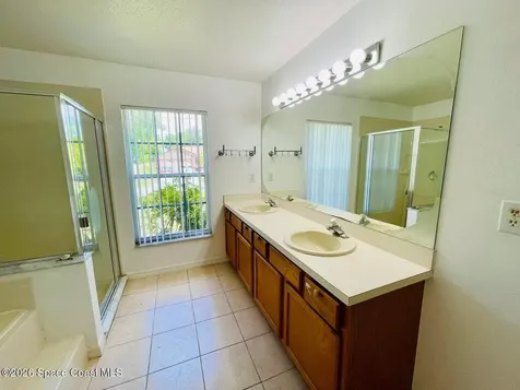 670 Elmont Street NW Palm Bay FL 32907