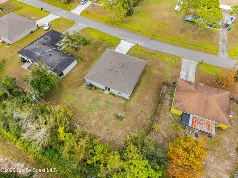 354 Carvalho Street SE Palm Bay FL 32909