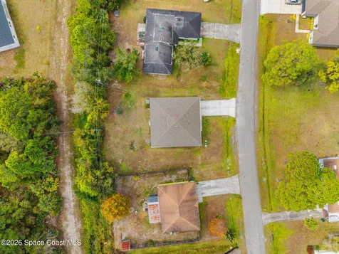 354 Carvalho Street SE Palm Bay FL 32909