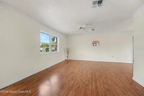 1300 Arlington Circle Merritt Island FL 32952