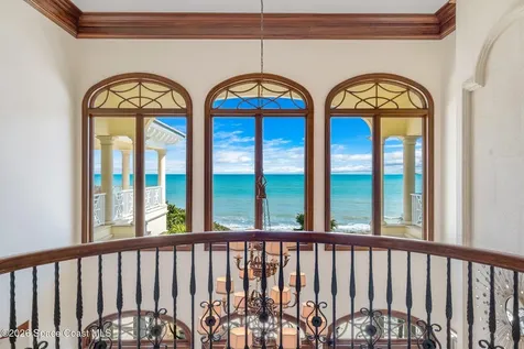 211 Beachside Drive Orchid FL 32963