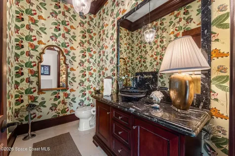 211 Beachside Drive Orchid FL 32963