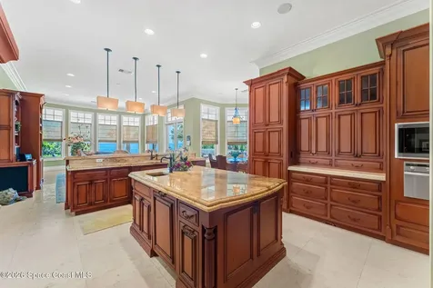 211 Beachside Drive Orchid FL 32963