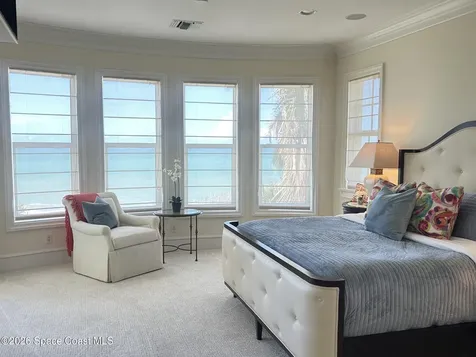 211 Beachside Drive Orchid FL 32963