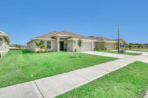1038 Soleway Avenue NW Palm Bay FL 32907
