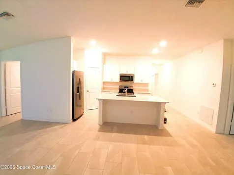 1866 Diablo Circle SW Palm Bay FL 32908