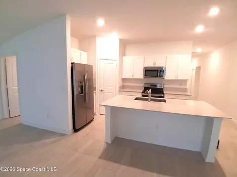 1866 Diablo Circle SW Palm Bay FL 32908