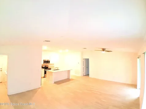 1866 Diablo Circle SW Palm Bay FL 32908