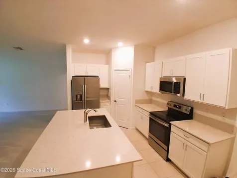 1866 Diablo Circle SW Palm Bay FL 32908