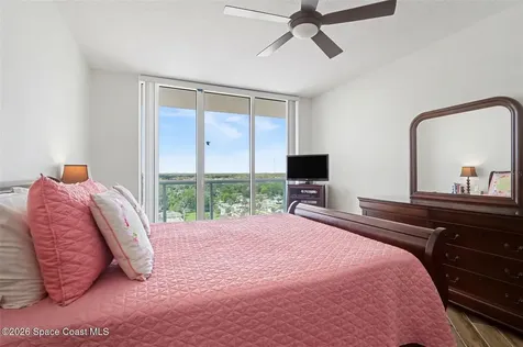 231 Riverside Drive Holly Hill FL 32117