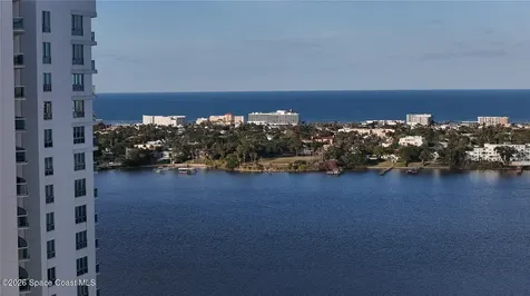 231 Riverside Drive Holly Hill FL 32117