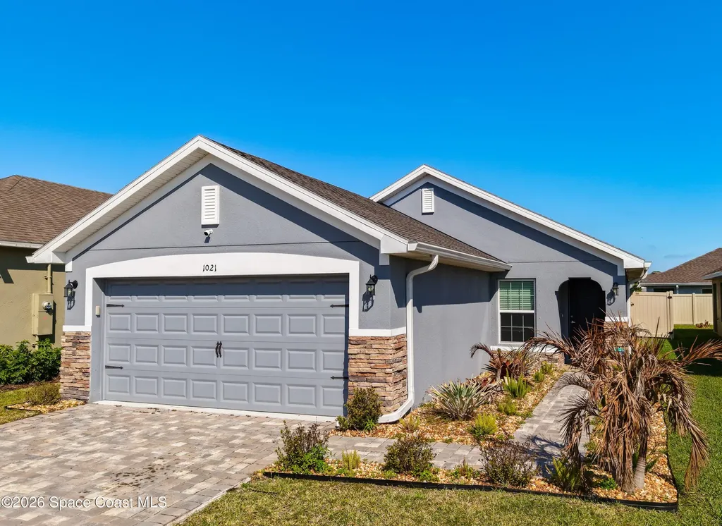 1021 Canfield Circle SE Palm Bay FL 32909