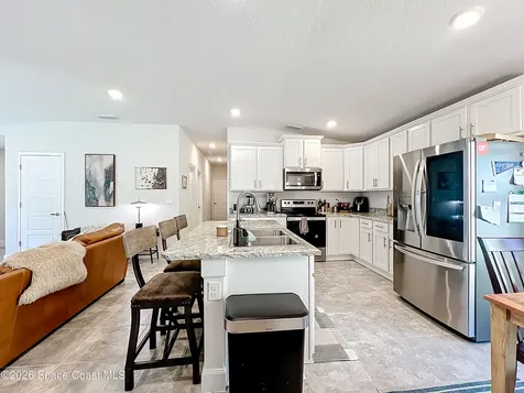 1021 Canfield Circle SE Palm Bay FL 32909