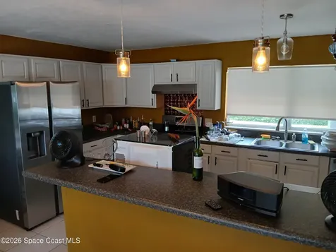 110 Lagoon Avenue Melbourne FL 32901
