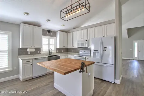 2906 Mondavi Drive Rockledge FL 32955