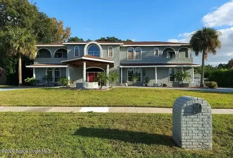5627 Masters Boulevard Orlando FL 32819