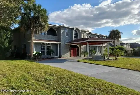 5627 Masters Boulevard Orlando FL 32819