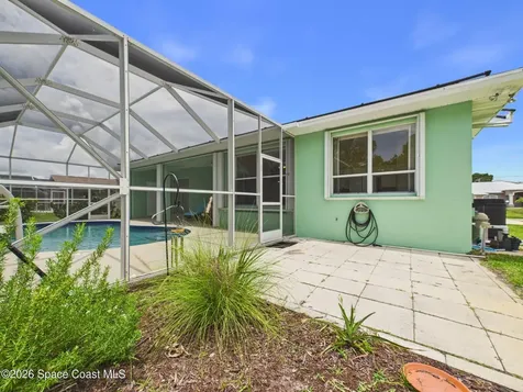865 George Street Sebastian FL 32958