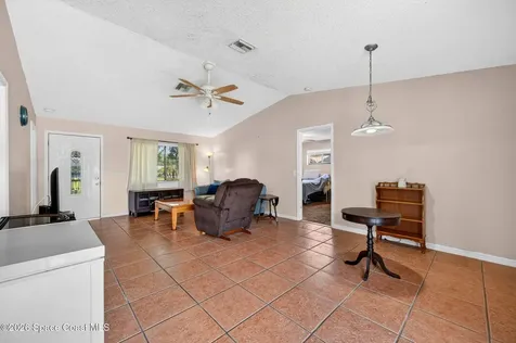 959 Sablon Street SE Palm Bay FL 32909