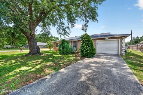 959 Sablon Street SE Palm Bay FL 32909