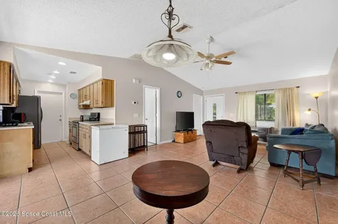 959 Sablon Street SE Palm Bay FL 32909