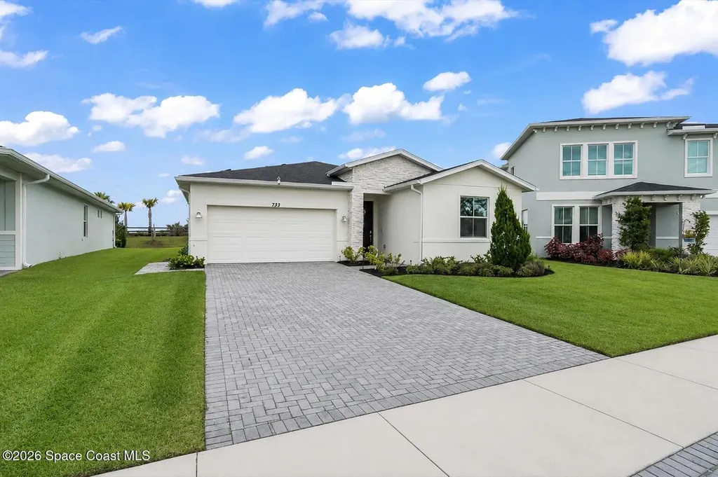 732 Veridian Circle NW Palm Bay FL 32907