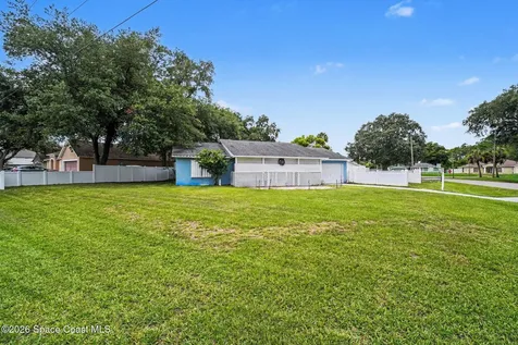5135 Market Street Cocoa FL 32927