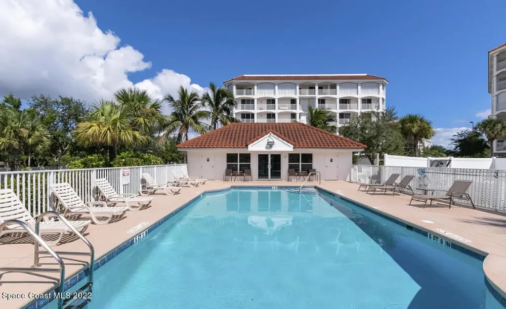 811 Del Rio Way Merritt Island FL 32953