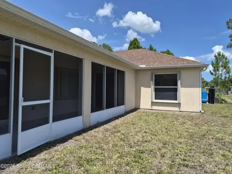 1486 Gray Street SE Palm Bay FL 32909