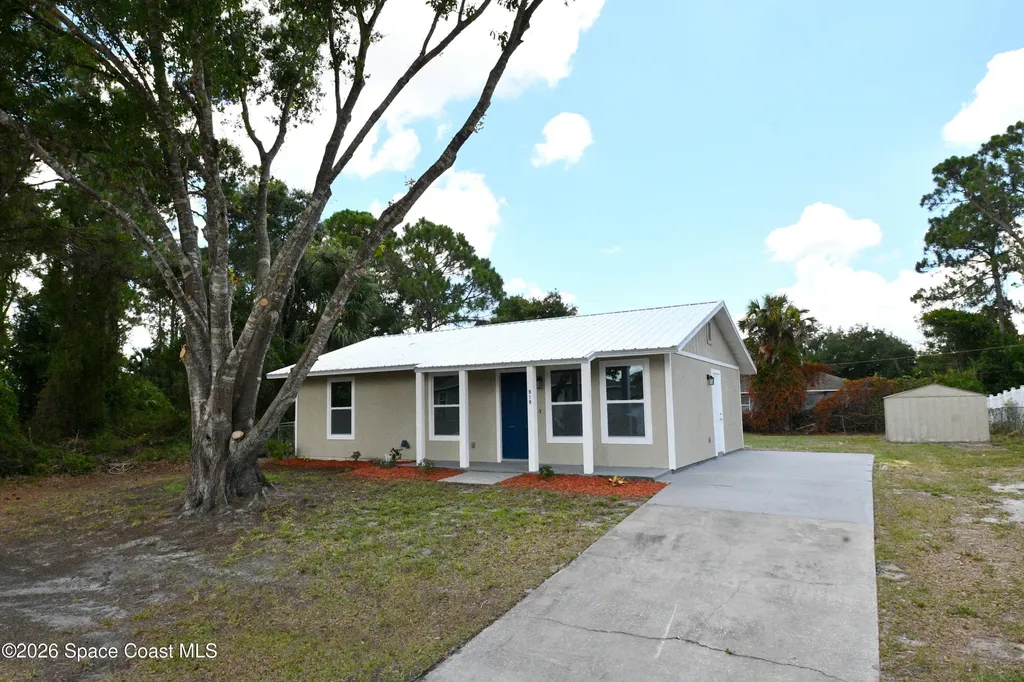 919 Colonial Avenue SE Palm Bay FL 32905