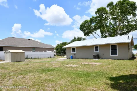 919 Colonial Avenue SE Palm Bay FL 32905