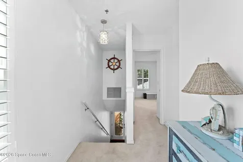 1909 S Riverside Drive S Edgewater FL 32141