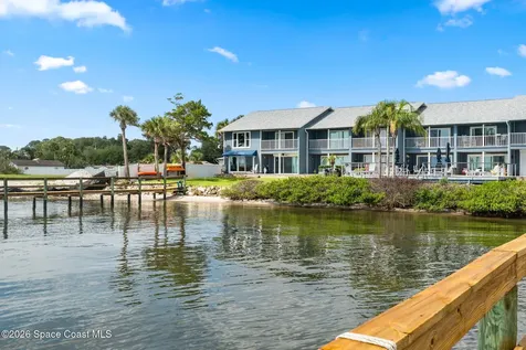 1909 S Riverside Drive S Edgewater FL 32141
