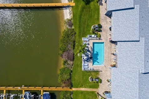 1909 S Riverside Drive S Edgewater FL 32141