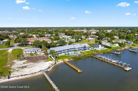 1909 S Riverside Drive S Edgewater FL 32141