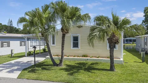 4403 Twin Lakes Drive Melbourne FL 32934