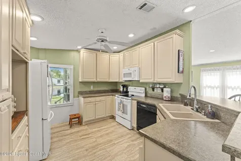 4403 Twin Lakes Drive Melbourne FL 32934