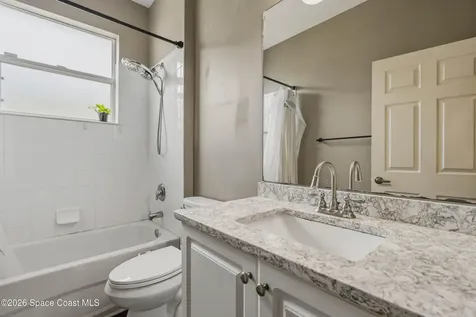 570 Gardendale Circle SE Palm Bay FL 32909