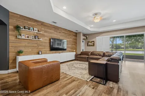 570 Gardendale Circle SE Palm Bay FL 32909