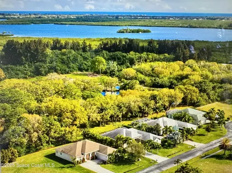 7445 36th Court Vero Beach FL 32967