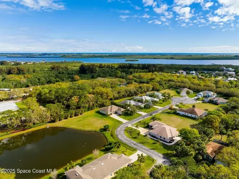7445 36th Court Vero Beach FL 32967