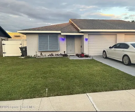 37 E Towne Place Titusville FL 32796