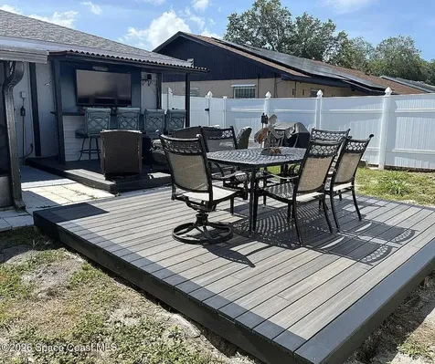 37 E Towne Place Titusville FL 32796