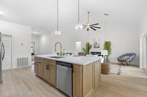 8536 96th Court Vero Beach FL 32967