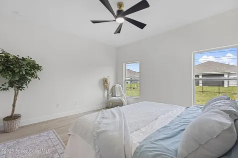 8536 96th Court Vero Beach FL 32967
