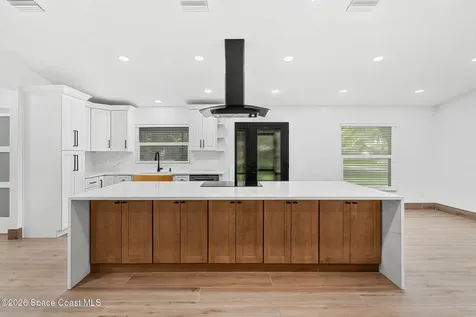 3271 Majestic Oak Drive St. Cloud FL 34771