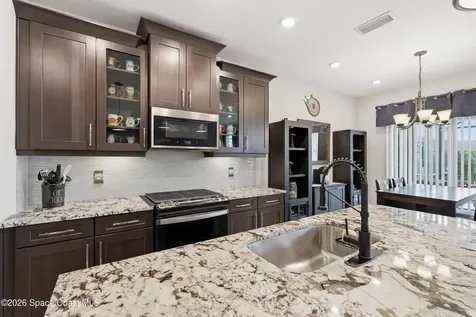 13212 Saw Palm Creek Trail Bradenton FL 34212