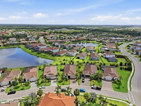 13212 Saw Palm Creek Trail Bradenton FL 34212
